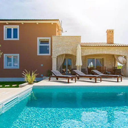 Holiday home Dominika