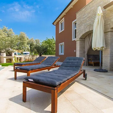 Dominika Holiday home Porec