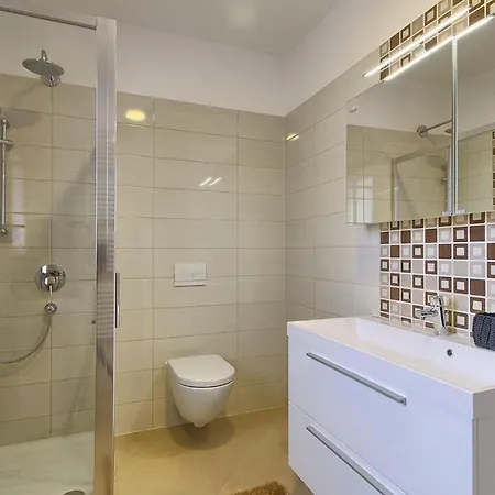 Feriehus Dominika Poreč