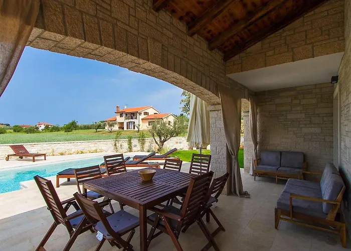 Dominika Ferienhaus *