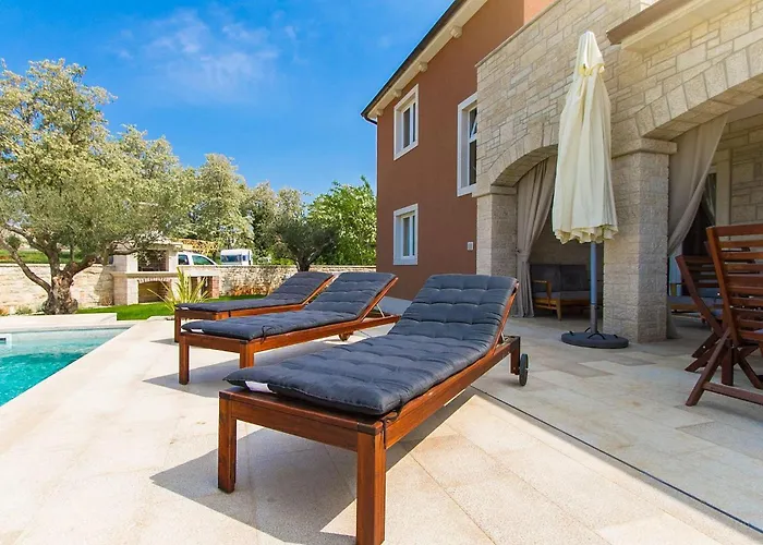 Dominika Vikendica Porec